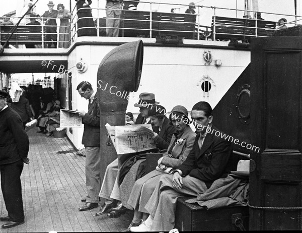 SHIP IN DOCK 3RD CLASS PASSENGERS ON DECK OF SS SCOTIA